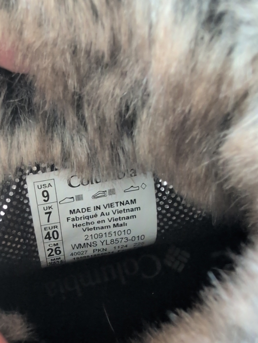 Columbia Minx Shorty Women's Black Waterproof Winter Boots with Faux Fur Trim 9 - Picture 10 of 10